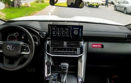 Toyota Land Cruiser, 2026 год, 12 800 000 рублей, 10 фотография