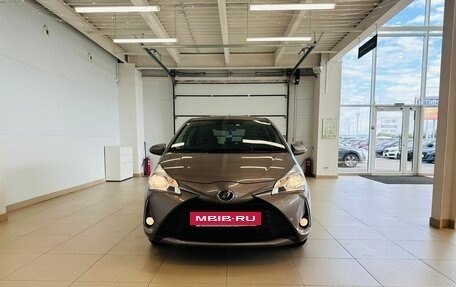 Toyota Vitz, 2019 год, 1 139 000 рублей, 10 фотография
