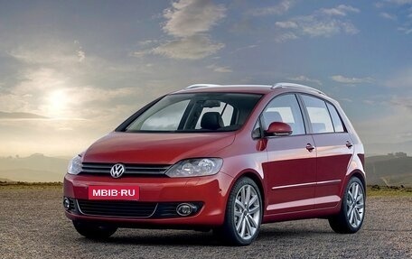 Volkswagen Golf Plus II, 2013 год, 870 000 рублей, 1 фотография