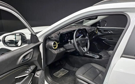 Chevrolet Trax, 2023 год, 1 600 000 рублей, 5 фотография
