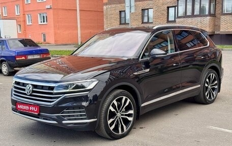 Volkswagen Touareg III, 2018 год, 2 990 000 рублей, 1 фотография