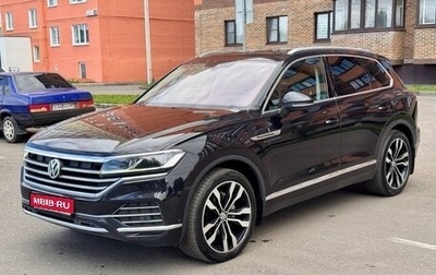 Volkswagen Touareg III, 2018 год, 2 990 000 рублей, 1 фотография