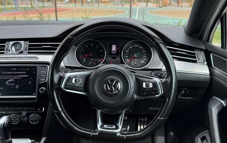 Volkswagen Passat B8 рестайлинг, 2015 год, 1 810 000 рублей, 11 фотография