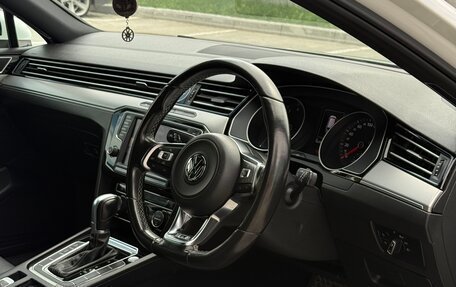 Volkswagen Passat B8 рестайлинг, 2015 год, 1 810 000 рублей, 16 фотография