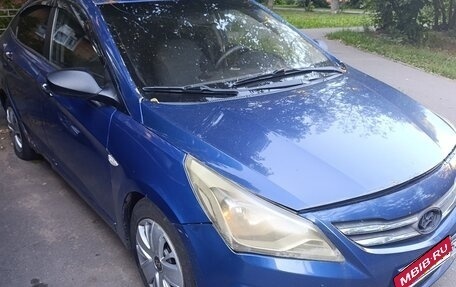 Hyundai Solaris II рестайлинг, 2011 год, 350 000 рублей, 2 фотография