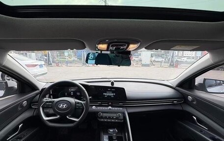 Hyundai Elantra, 2023 год, 1 500 000 рублей, 6 фотография