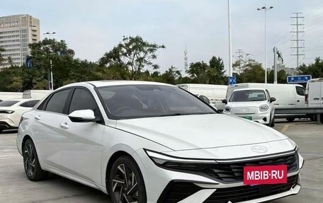 Hyundai Elantra, 2023 год, 1 500 000 рублей, 3 фотография