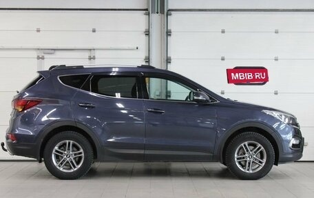 Hyundai Santa Fe III рестайлинг, 2017 год, 2 057 000 рублей, 4 фотография