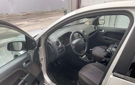 Ford Fusion I, 2006 год, 270 000 рублей, 13 фотография