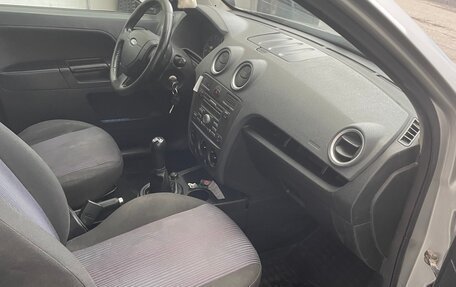 Ford Fusion I, 2006 год, 270 000 рублей, 14 фотография