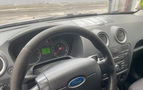 Ford Fusion I, 2006 год, 270 000 рублей, 17 фотография