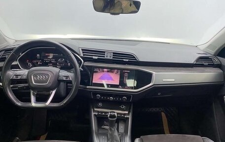 Audi Q3, 2022 год, 2 700 000 рублей, 6 фотография