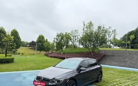 Volkswagen Golf VIII, 2023 год, 2 046 020 рублей, 2 фотография