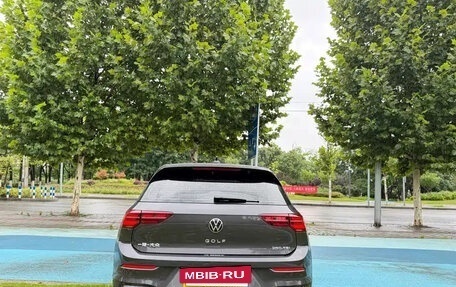 Volkswagen Golf VIII, 2023 год, 2 046 020 рублей, 7 фотография