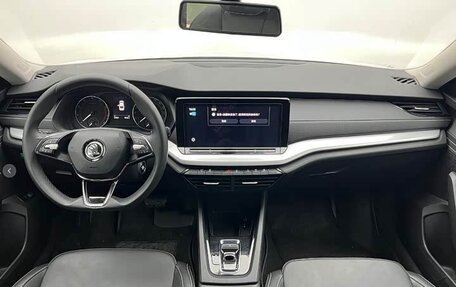 Skoda Octavia IV, 2023 год, 2 290 000 рублей, 8 фотография