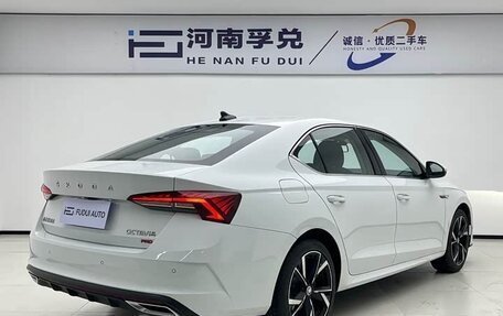 Skoda Octavia IV, 2023 год, 2 290 000 рублей, 13 фотография
