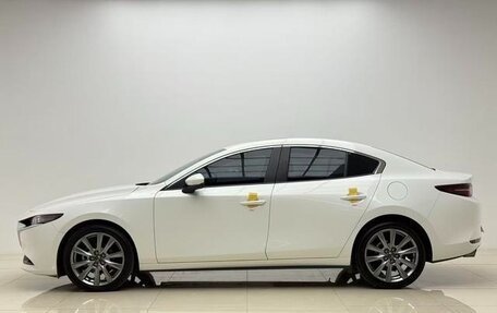Mazda 3, 2023 год, 1 570 000 рублей, 8 фотография