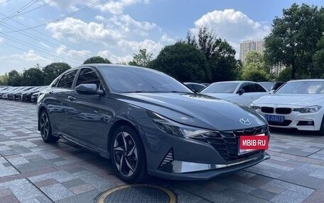 Hyundai Elantra, 2022 год, 1 280 000 рублей, 3 фотография