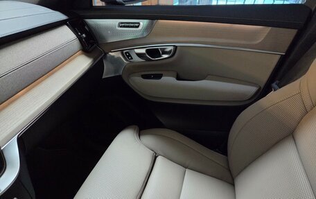 Volvo XC90 II рестайлинг, 2026 год, 9 047 700 рублей, 13 фотография