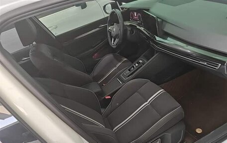 Volkswagen Golf VIII, 2023 год, 1 550 000 рублей, 9 фотография