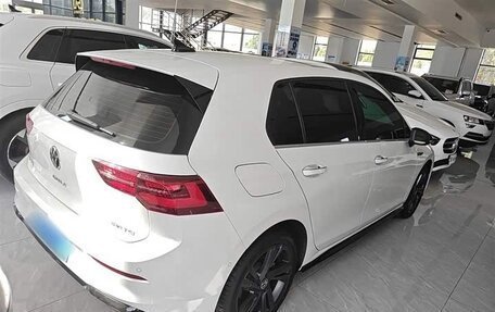 Volkswagen Golf VIII, 2023 год, 1 550 000 рублей, 5 фотография