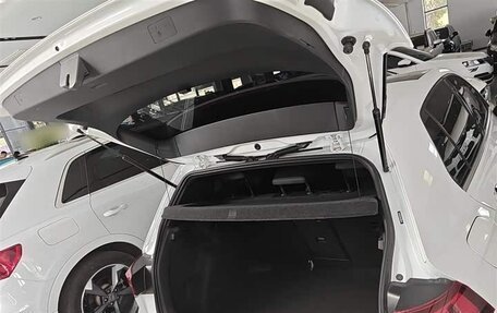 Volkswagen Golf VIII, 2023 год, 1 550 000 рублей, 12 фотография