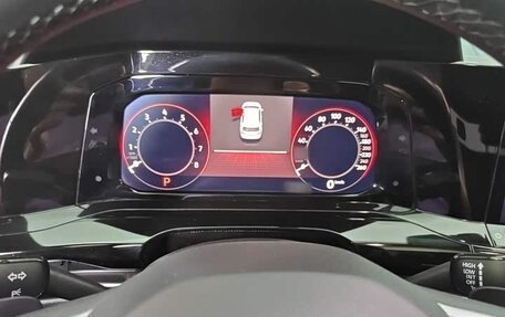 Volkswagen Golf VIII, 2023 год, 1 550 000 рублей, 14 фотография