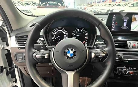 BMW X1, 2022 год, 2 400 000 рублей, 11 фотография