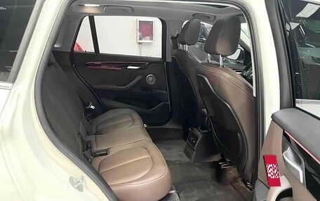 BMW X1, 2022 год, 2 400 000 рублей, 15 фотография