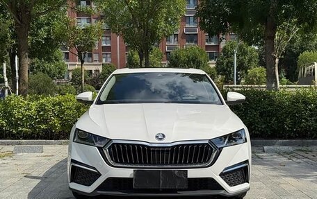 Skoda Octavia IV, 2022 год, 1 670 000 рублей, 2 фотография