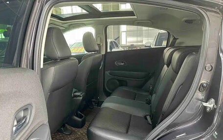 Honda Vezel, 2022 год, 1 430 000 рублей, 11 фотография