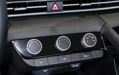 Hyundai Elantra, 2026 год, 1 720 000 рублей, 24 фотография