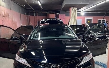 Toyota Camry, 2022 год, 3 750 000 рублей, 5 фотография