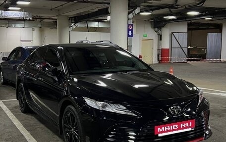 Toyota Camry, 2022 год, 3 750 000 рублей, 6 фотография