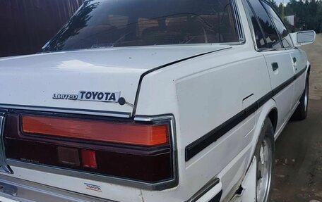 Toyota Cresta, 1985 год, 350 000 рублей, 18 фотография