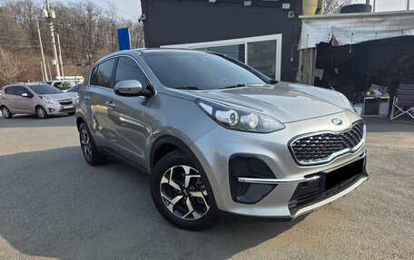 KIA Sportage IV рестайлинг, 2019 год, 1 574 000 рублей, 3 фотография