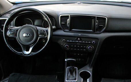 KIA Sportage IV рестайлинг, 2017 год, 1 999 000 рублей, 10 фотография