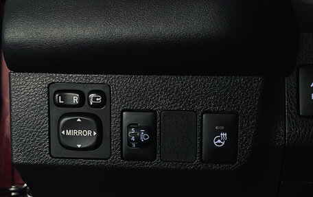 Toyota RAV4, 2017 год, 2 390 000 рублей, 14 фотография