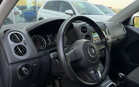 Volkswagen Tiguan I, 2012 год, 1 219 000 рублей, 20 фотография