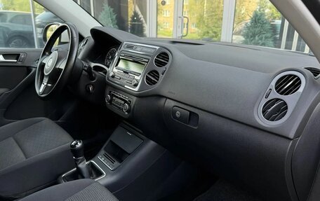 Volkswagen Tiguan I, 2012 год, 1 219 000 рублей, 24 фотография