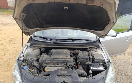 KIA cee'd I рестайлинг, 2008 год, 500 000 рублей, 25 фотография