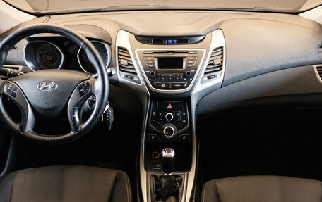 Hyundai Elantra V, 2014 год, 1 080 000 рублей, 5 фотография