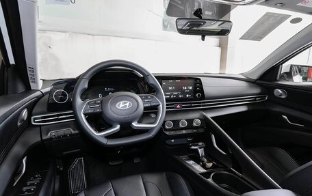 Hyundai Elantra, 2026 год, 1 720 000 рублей, 28 фотография