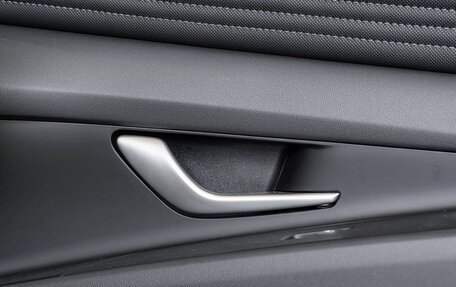 Hyundai Elantra, 2026 год, 1 720 000 рублей, 39 фотография