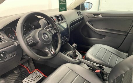 Volkswagen Jetta VI, 2013 год, 999 000 рублей, 9 фотография