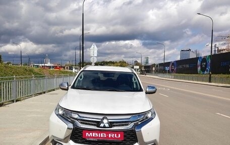 Mitsubishi Pajero Sport III рестайлинг, 2020 год, 3 695 000 рублей, 3 фотография