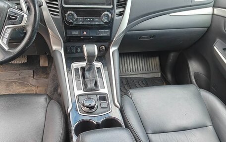 Mitsubishi Pajero Sport III рестайлинг, 2020 год, 3 695 000 рублей, 23 фотография