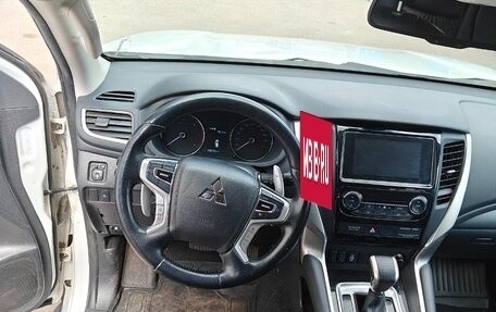 Mitsubishi Pajero Sport III рестайлинг, 2020 год, 3 695 000 рублей, 21 фотография