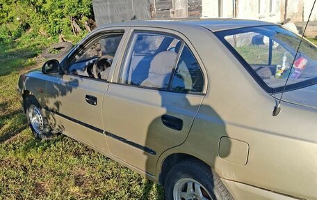 Hyundai Accent II, 2005 год, 380 000 рублей, 2 фотография