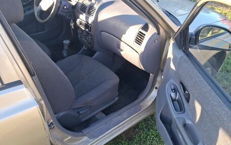Hyundai Accent II, 2005 год, 380 000 рублей, 5 фотография